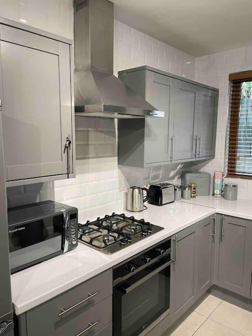 Close To Belfast City Centre.Modern Opened Planned Dış mekan fotoğraf