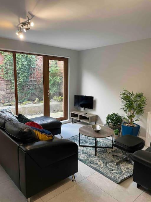 Close To Belfast City Centre.Modern Opened Planned Dış mekan fotoğraf